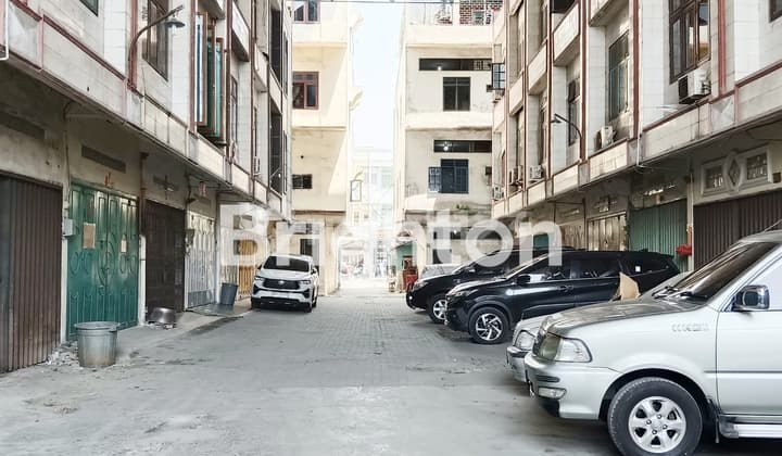 Jual Cepat. Brayan Bisnis Center. Cukup Bayar 60 Harga Market