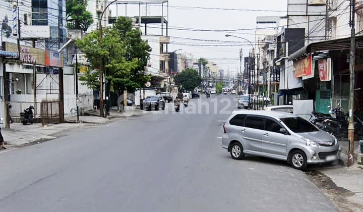 Ruko Jl. Sumatera / Aipda KS Tubun. Dekat Bank Bca & Mestika