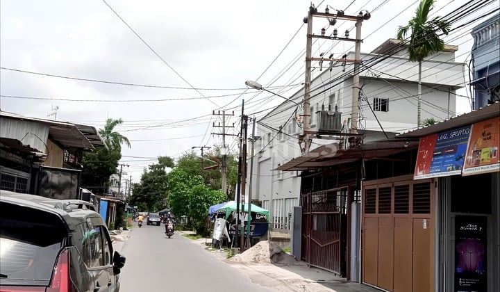 Ruko Jl. Sikambing. Inti Kota. Selangkah Ke Jl.Adam Malik & Sekip