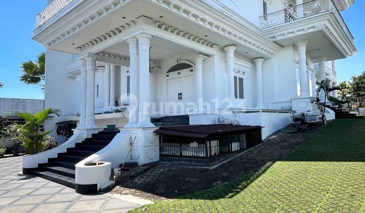 Rumah Sinetron Furnish Siap Huni di Setraduta Harga Terbaik