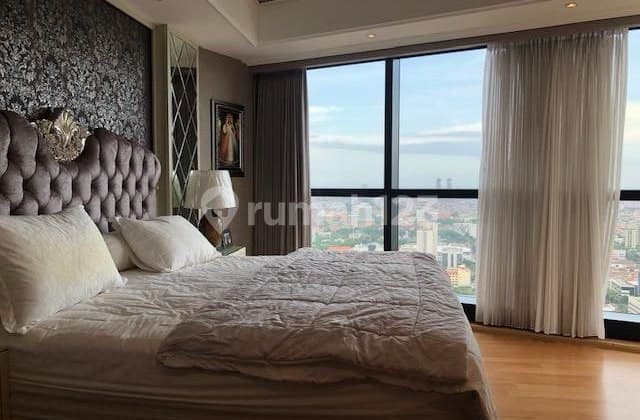 Apartemen Pusat Kota The Peak Surabaya Dekat Tunjungan Plaza