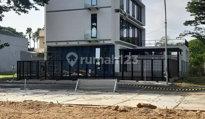 Woodland Citraland Building Surabaya