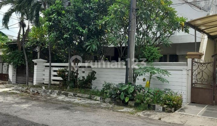 Kertajaya Indah Timur Surabaya House
