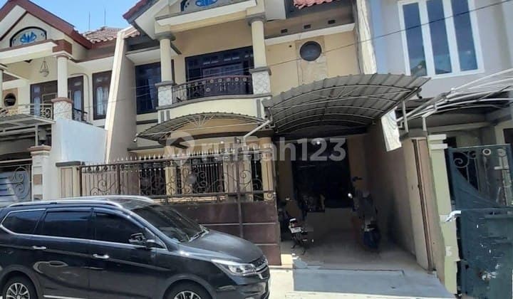 Dijual Rumah Dua Lantai Dharmahusada Mas Surabaya