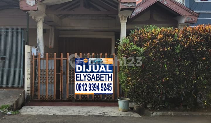 Dijual Cepat Rumah Hitung Tanah, 120m2, Row Jln 3 Mobil, Kelapa Gading