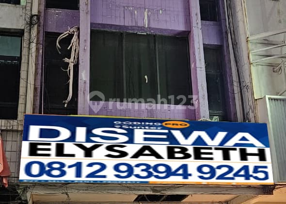 Sewa Ruko 3 Lt, 5x20m, Strategis, Boulevar Raya, Kelapa Gading
