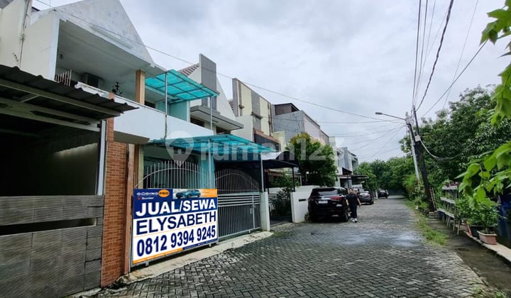DIJUAL CEPAT! Rumah 2 lt, Bebas banjir, Row jalan 3 mbl, Kelapa Gading