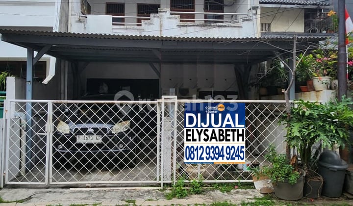 Dijual Rumah 3 Lt, Bebas Banjir, Row 2 mobil, Strategis, Sunter