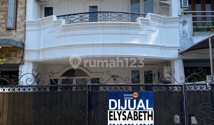 Dijual Rumah 2 Lt, Semi Furnish, Jalan 3 Mbl, Kelapa Gading