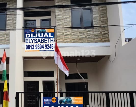 DIJUAL CEPAT, Harga Murah, Rumah 3 lt, Bebas Banjir, BCS, Kelapa Gading