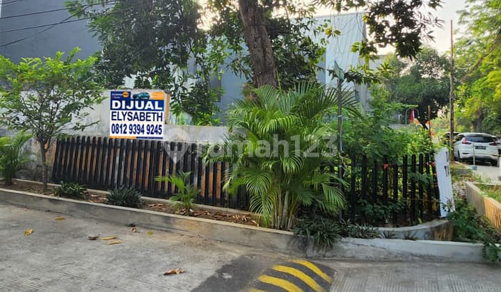 Dijual Cepat Rumah tanah Kosong , Hoek, Bebas Banjir, Kelapa Gading