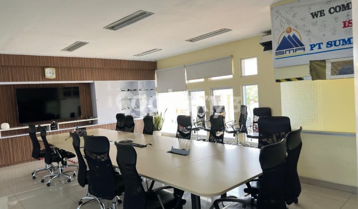 Warehouse and Office for Sale in Cakung