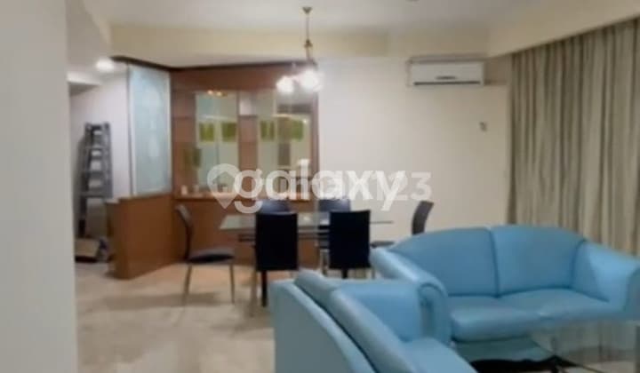 Apartemen Slipi Twr 2, 118m2, KT3+1 KM2+1, Semi Furnished