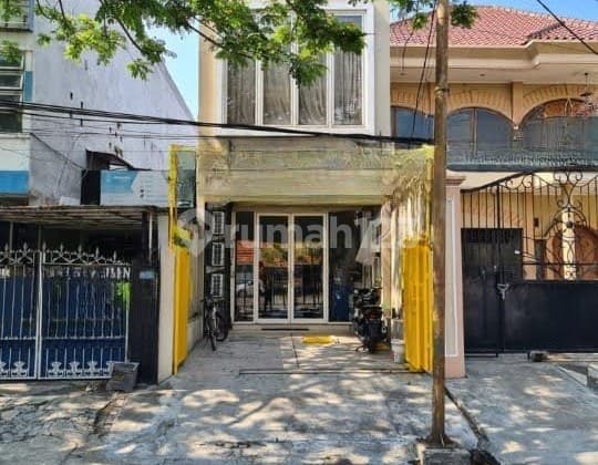 Kutai Surabaya 2 1/4 Floor Shop House, Full Deck/Corner, Semi-Furnished, Negotiable