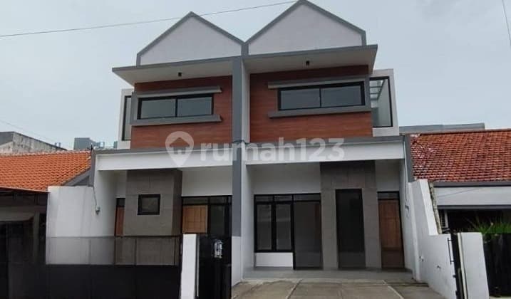 2 Unit Rumah Baru Minimalis Tenggilis Mejoyo Rungkut Surabaya