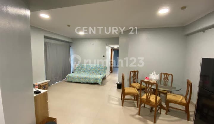 Golf Karawaci Apartment 3 Bedroom Right Next to Uph Furnished