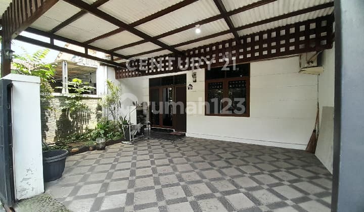 Rumah Cantik Terawat di Pondok Mas Dekat Tol Baros Cimahi