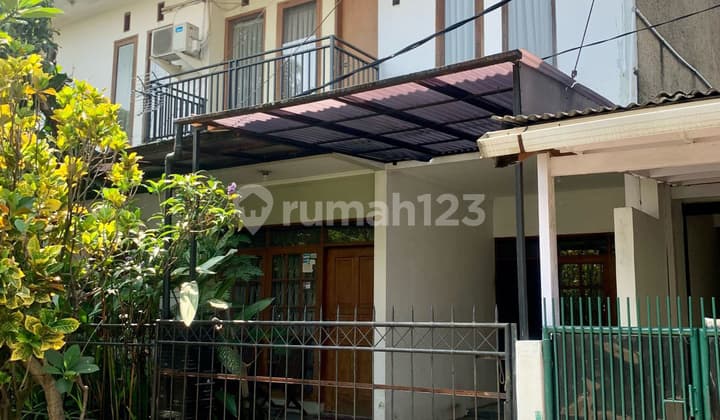 Rumah Asri Terawat di Sayap Arcamanik Bandung