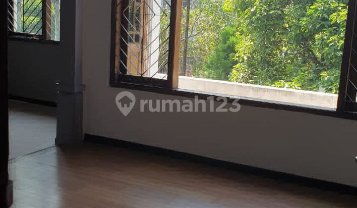 Rumah 2 Lantai di Batununggal Bandung