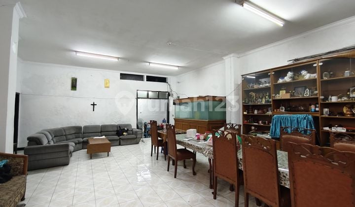 Ruko Strategis dengan Return Investasi Tinggi di Amad Yani