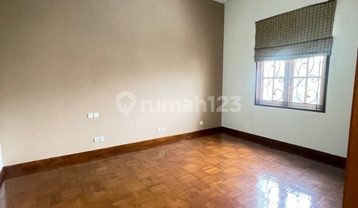 Sale Rumah Mewah Furnished di Lebak Bulus Jakarta Selatan, Jakarta Selatan