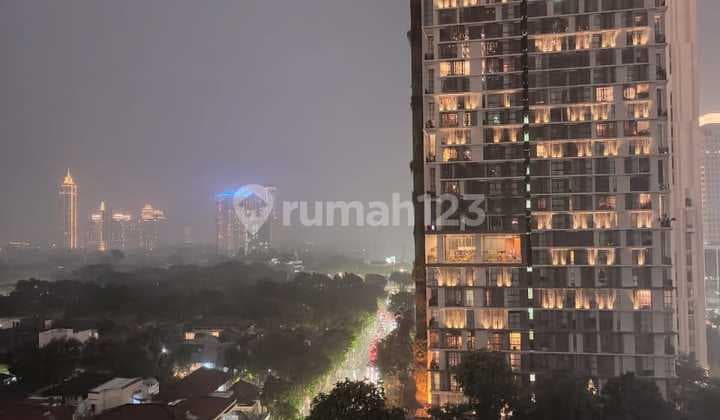 Apartement Senopati Suites 3 BR Furnished Baru