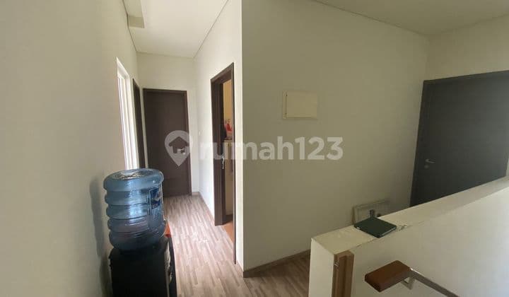 Disewakan Rumah Bagus Semi Furnished SHM di Lebak Bulus, Jakarta Selatan