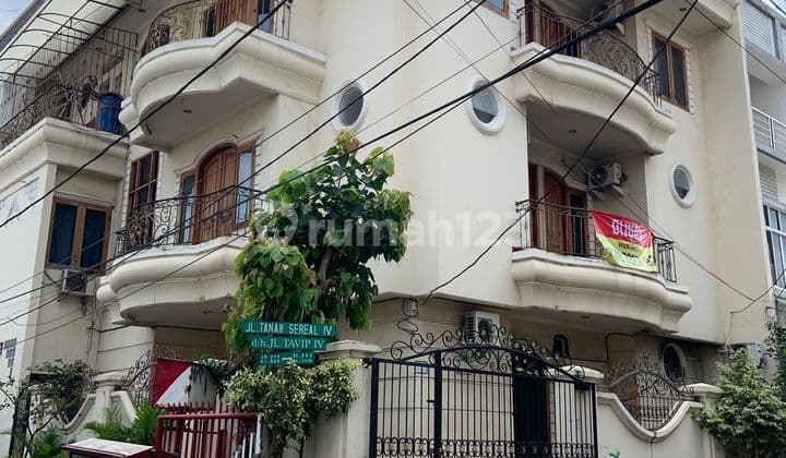 Rumah Luas Bertingkat Tanah Sereal Posisi Di Hook Sudah Direnovasi