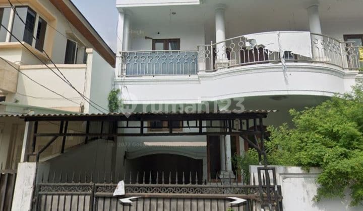 Rumah Tua Hitung Tanah Cempaka Putih 10x24