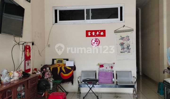 Rumah 4 Lantai Sudah Shm Terletak Di Komplek Perumahan Arwana Jembatan Dua