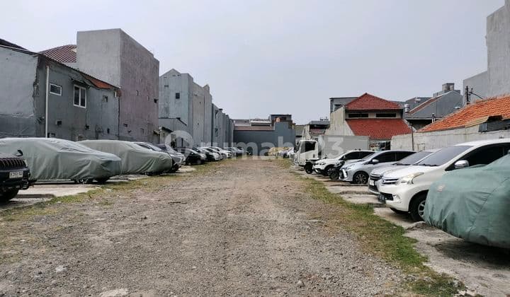 Tanah 19x125 Cocok Untuk Paddle, Lapangan Olah Raga, Parkiran Terletak Di Jalan Raya Pademangan