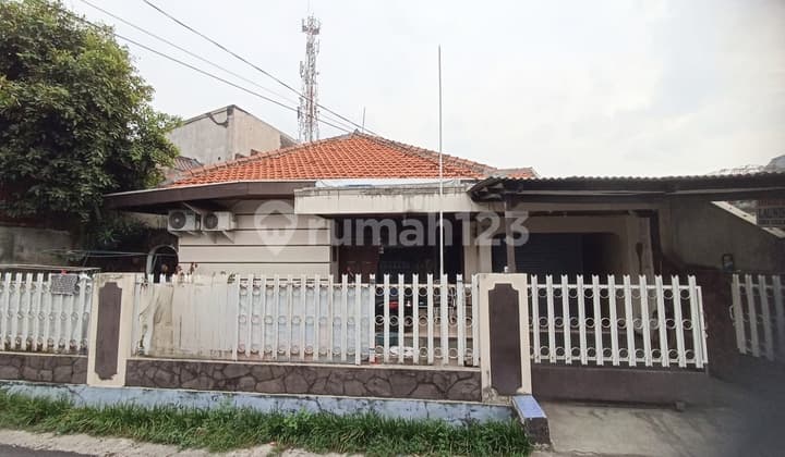 Rumah Murah Sudah SHM Lokasi Strategis di Jalan Palapa Kedoya Belakang Sunrise Garden Jakarta Barat