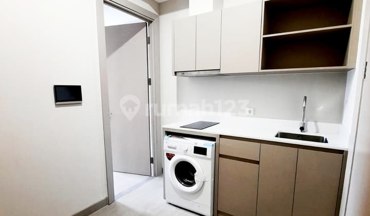Cozy Semi-Furnished Apartment, Middle Floor, Negotiable Until Deal, Strategically Located in Menara Jakarta, Kemayoran.