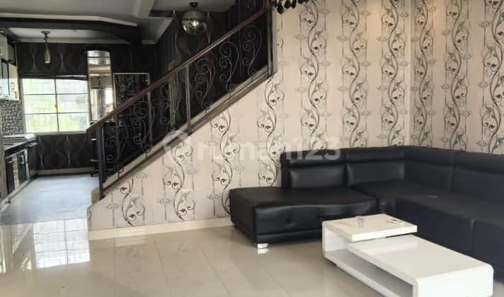 Rumah Town House Murah Harga Di Bawah Njop Full Furnished Siap Huni Terletak Di Gading Grande Kelapa Gading