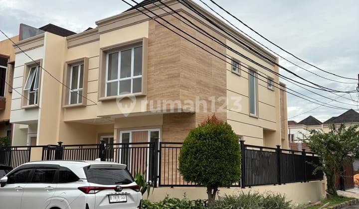 RUMAH HOEK BARU DI SUMMARECON SERPONG - SEKTOR 7 A - SERPONG TANGERANG