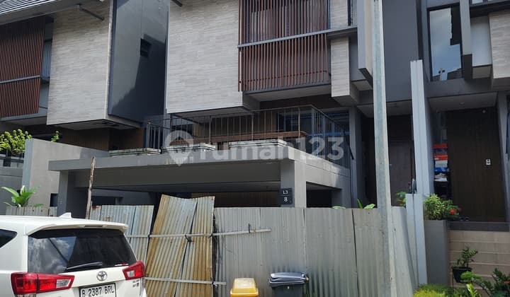 3-Story House in Quantis Signature, BSD City, Renovated & Ready to Occupy