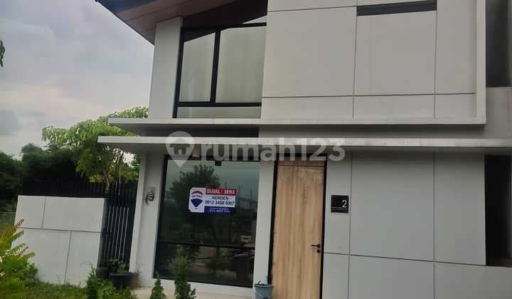 Rumah 2 Lantai Baru siap huni Waterfront Lippo Cikarang