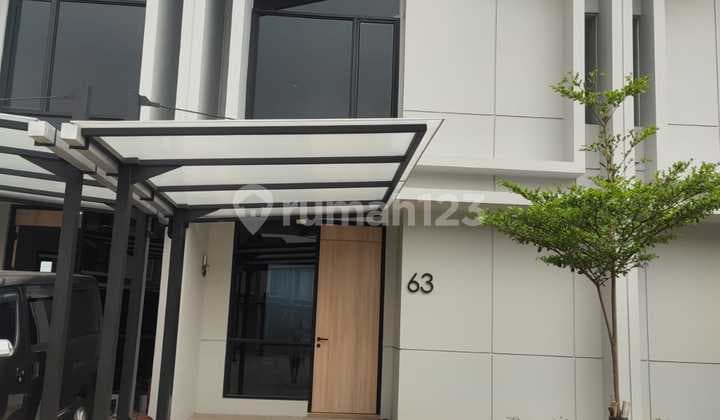 Rumah 2 Lantai Baru Unfurnished Waterfront Lippo Cikarang