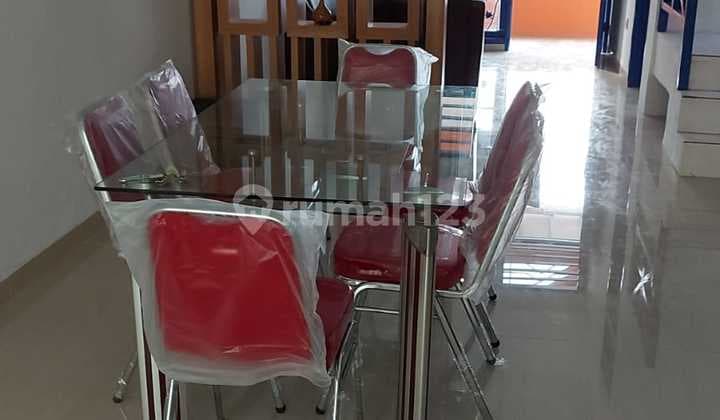 Rumah Renovasi Full Furnished SHM Meadow Green Lippo Cikarang