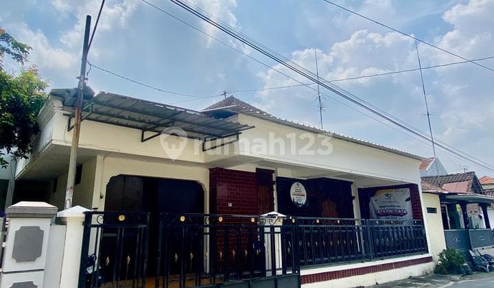 Rumah Bagus Murah Siap Huni Di Dekat De Tjolomadoe, Colomadu
