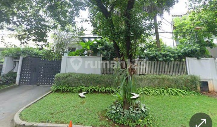 Disewakan Rumah 2lt Lb 1100m2 Swim Pool Dan Basement di Menteng