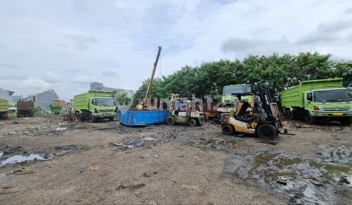Dijual Lahan 8601m2 Cocok Untuk Gudang Atau Parkir Mobil di Jakut