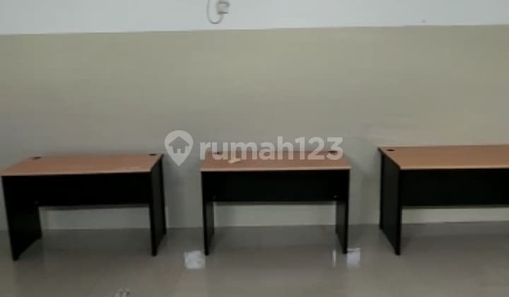 Disewa gudang dan office space luas 55m2 dekat menteng di jakarta pusat