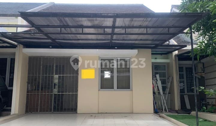 Rare Find! Affordable 112 Square Meter House in BSD Sevilla Close to BSD Toll Road