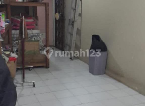 Disewakan Tanah dan Bangunan di Pajajaran