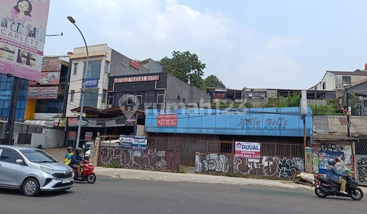 Dijual Tempat Usaha Pinggir Jalan Komersil