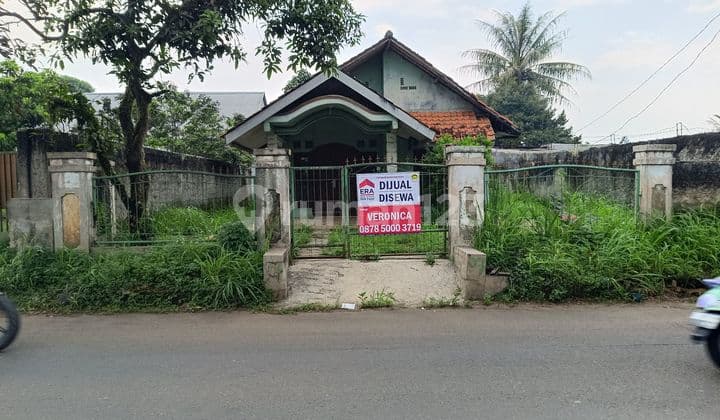 Dijual Rumah Hitung tanah di pinggir jalan raya