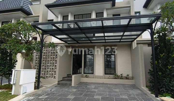 Disewakan Rumah Alderwood Depan Danau