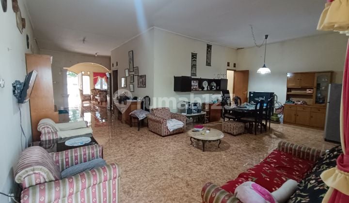 Dijual Rumah Pinggir Jalan Tegallega Bogor