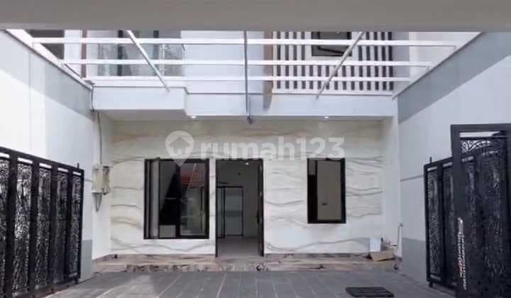 Dijual New 1 Unit Rumah 2 Lantai di Darmo Permai Surabaya
